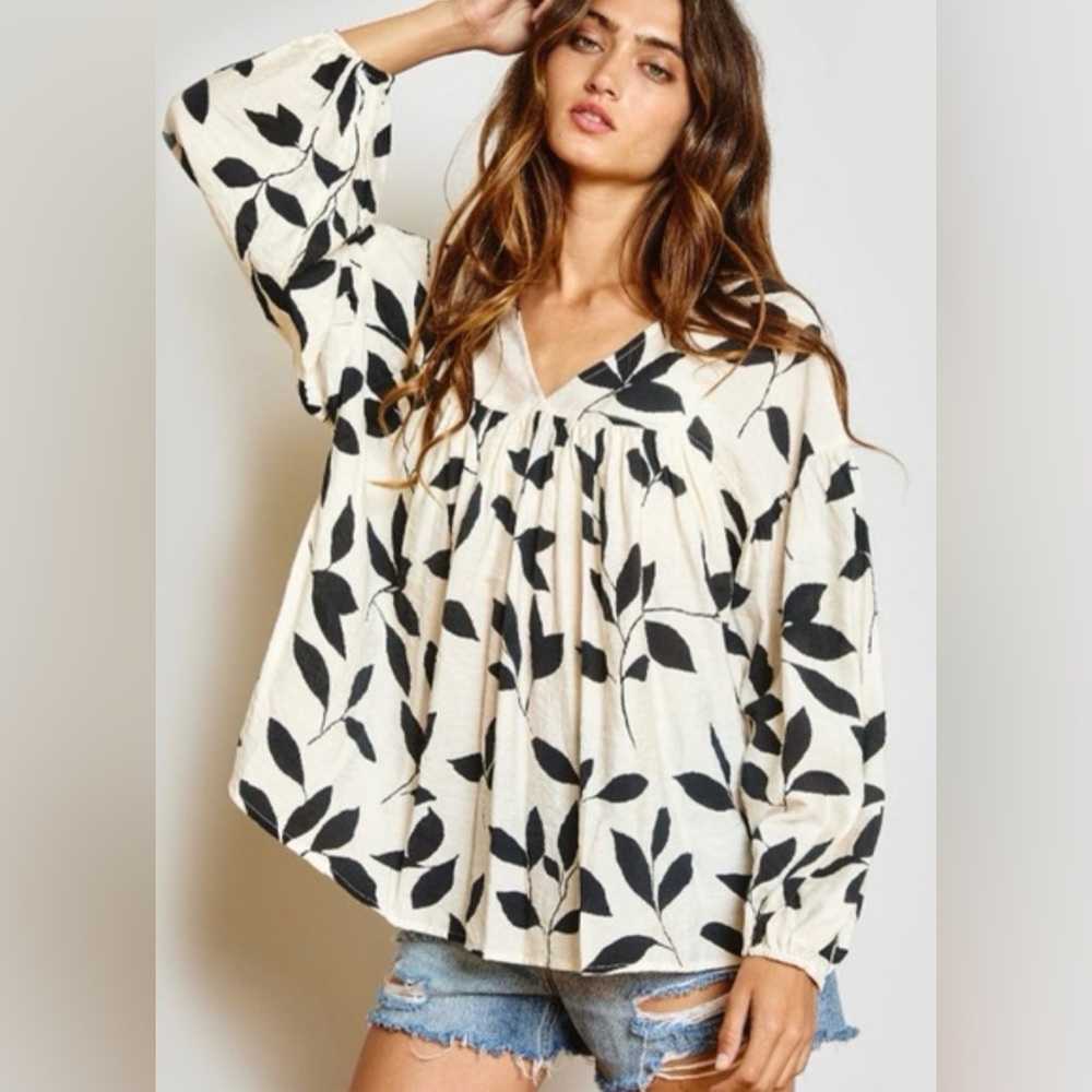 Ces Femme Black and White Leaf Print Top- XS- made in the US